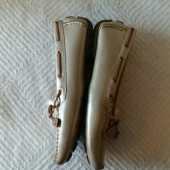 Clark's Dunbar Racer driving loafer  gold - Picture 5 of 7